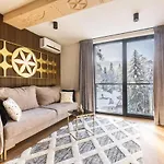 Tatry &
