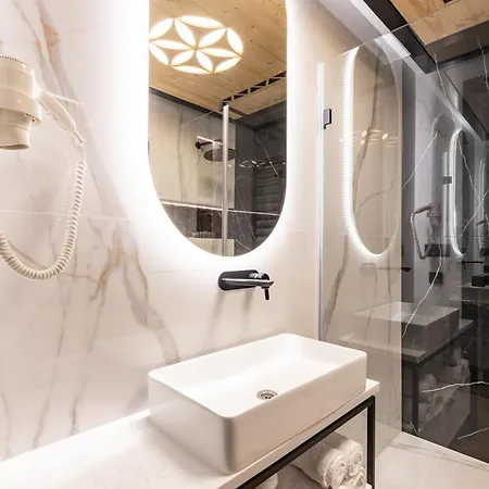 Tatry & Apartahotel 4*